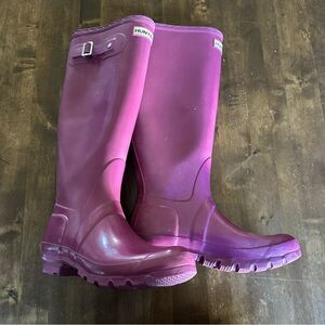 Hunter Tall Rain Boots 8  Original Gloss Round Toe Purple Waterproof Gardening